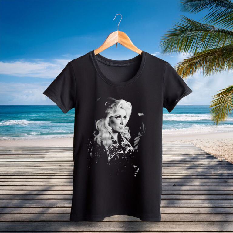 Dolly Parton Legend T-Shirt – Vintage Country Music Tribute Graphic Tee