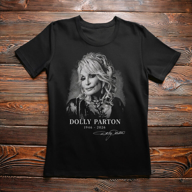 Dolly Parton Portrait Signature Graphic T-Shirt