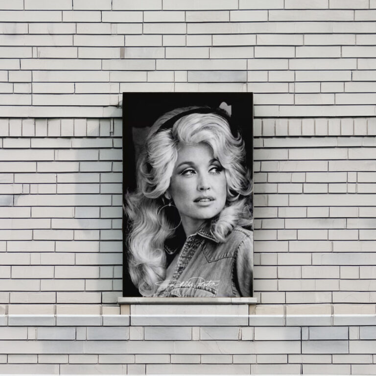 Dolly Parton Retro Poster